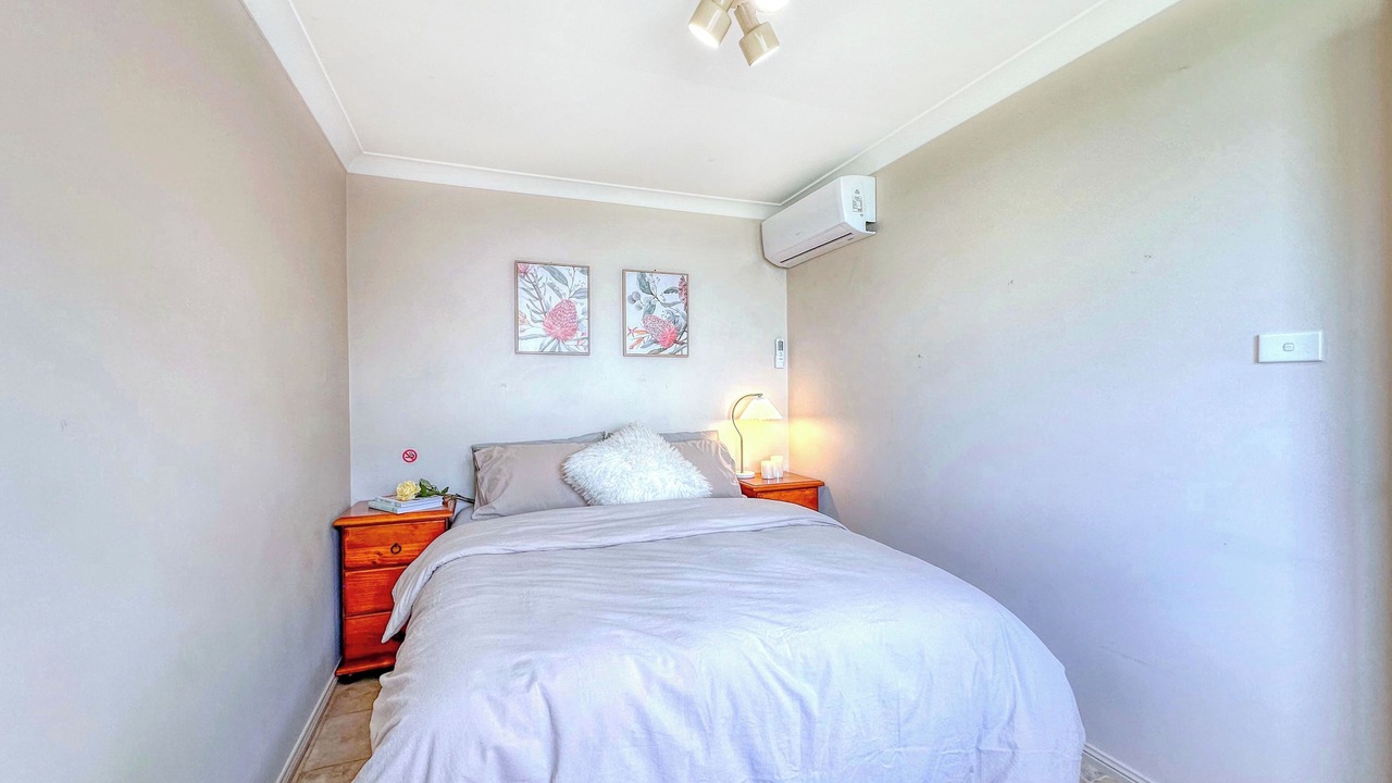 Photo of Bedroom in The Entrance