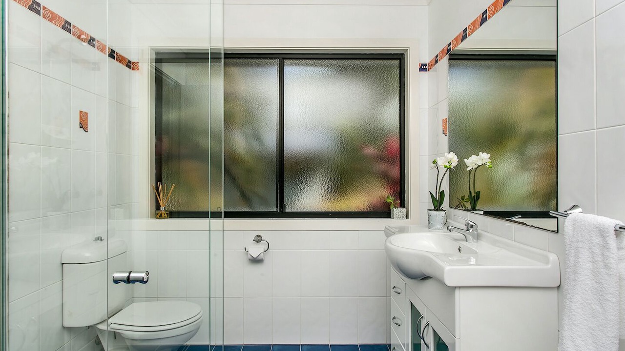 Photo of Bathroom in Suffolk Park