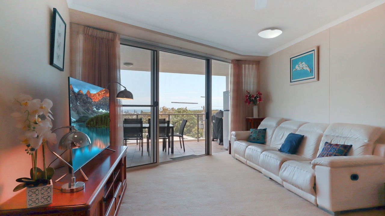 Photo of Livingroom in Moffat Beach