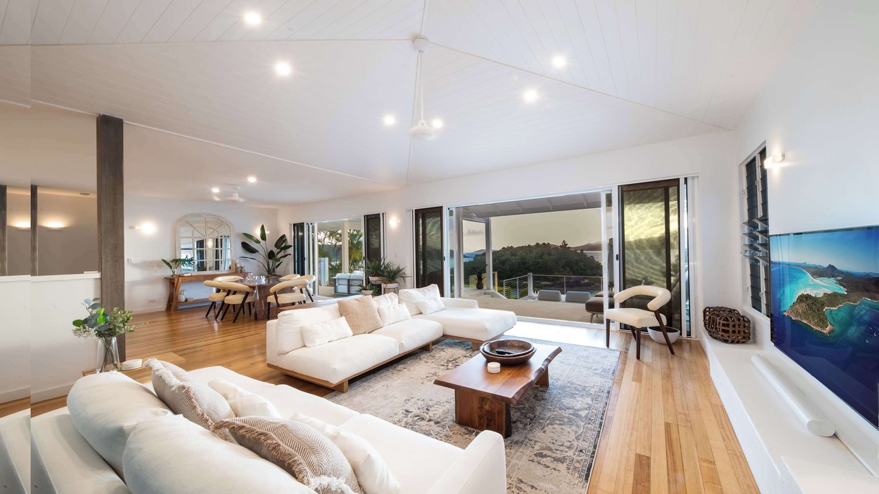 Photo of Livingroom in Shute Harbour