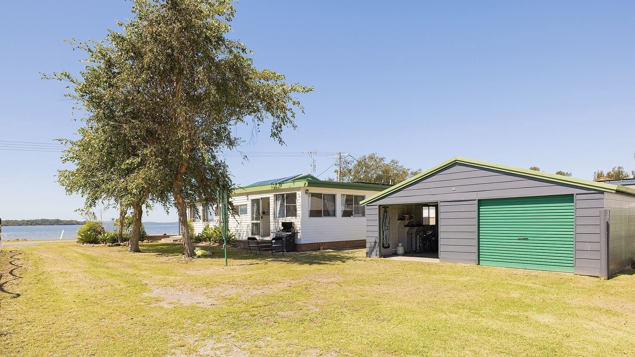 Photo of Others in Swan Bay