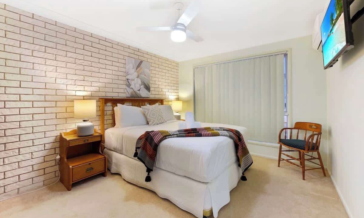 Photo of Bathroom in Banksia Beach