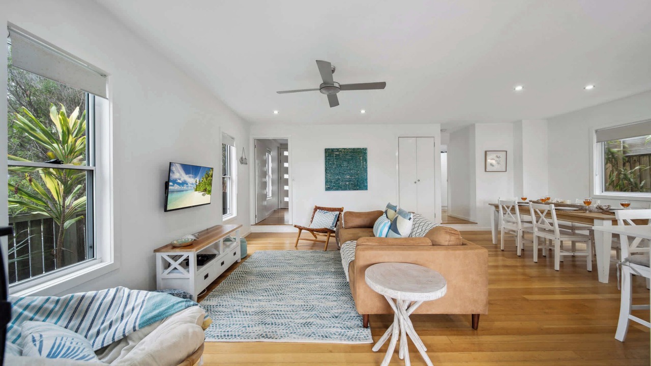 Photo of Livingroom in Dicky Beach