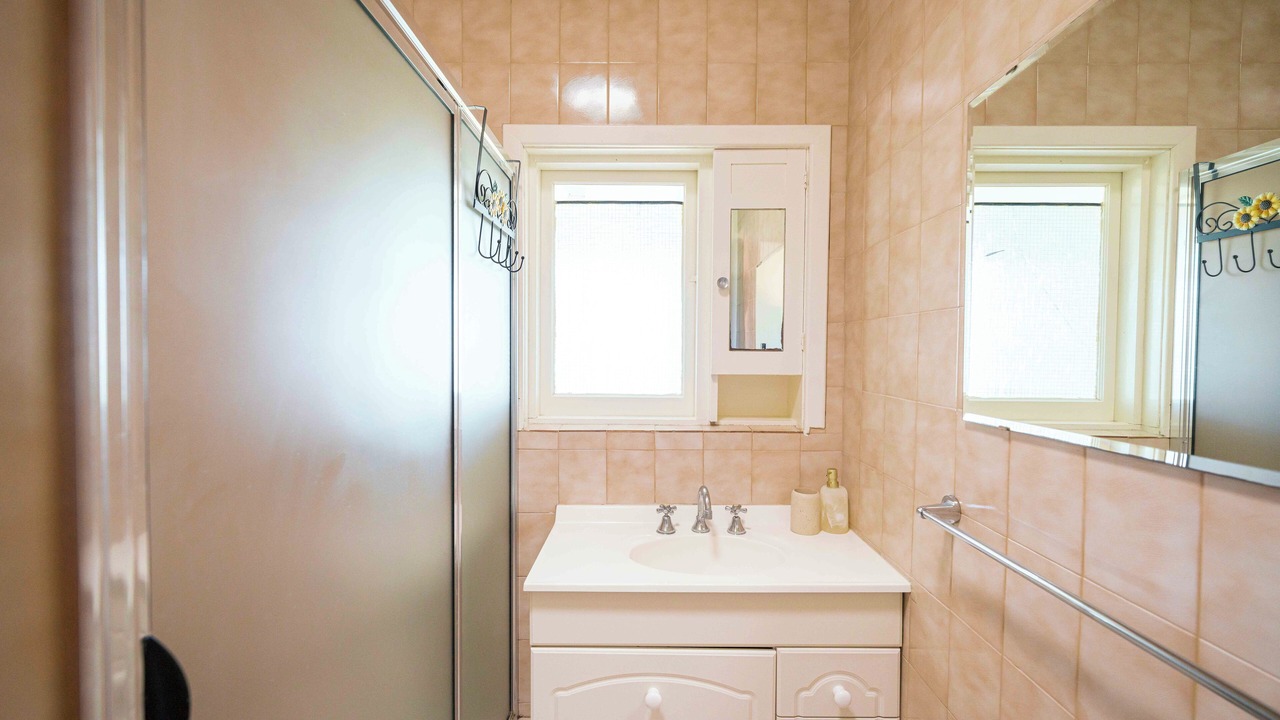 Photo of Bathroom in Hamilton Hill