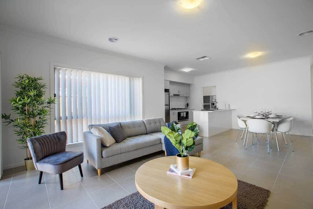 Photo of Livingroom in Point Cook