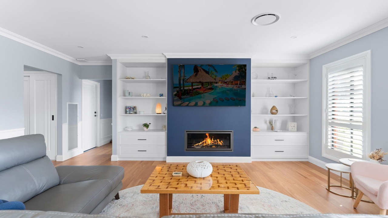 Photo of Livingroom in Laffing Waters