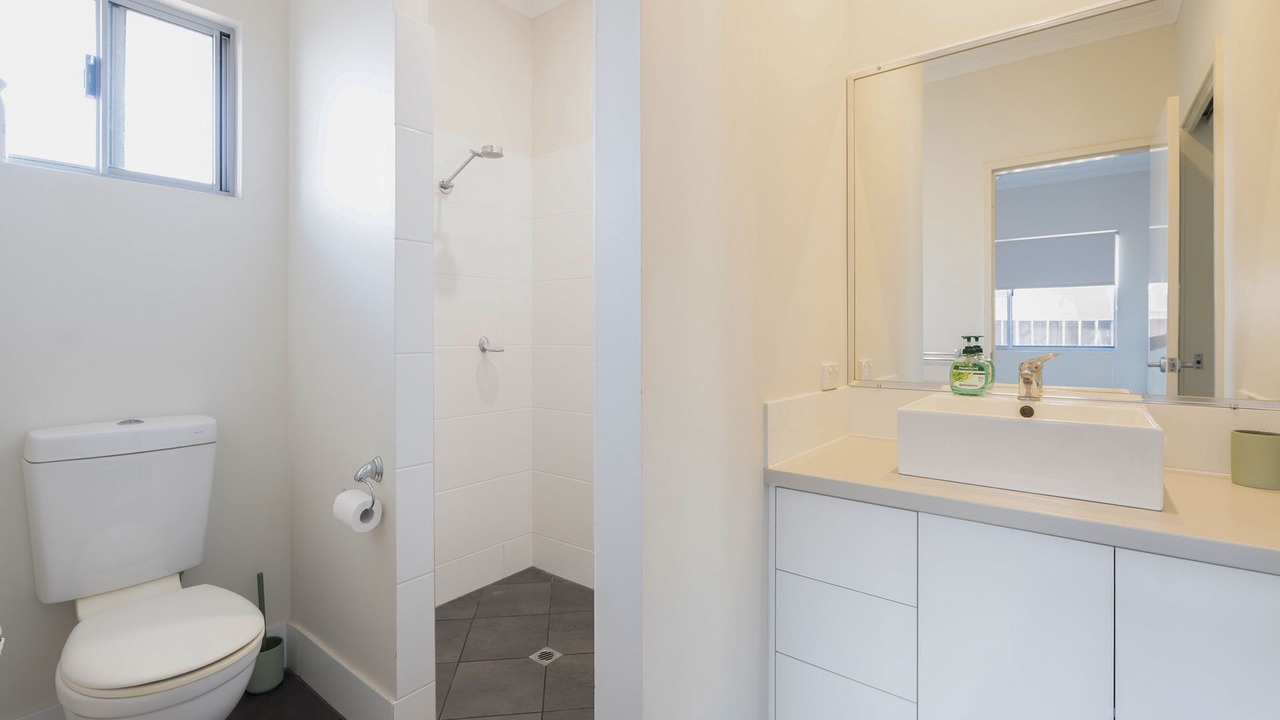 Photo of Bathroom in Djugun
