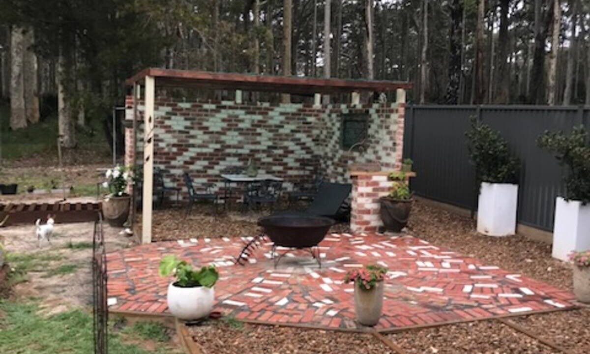 Photo of Patio Balcony in Mystery Bay