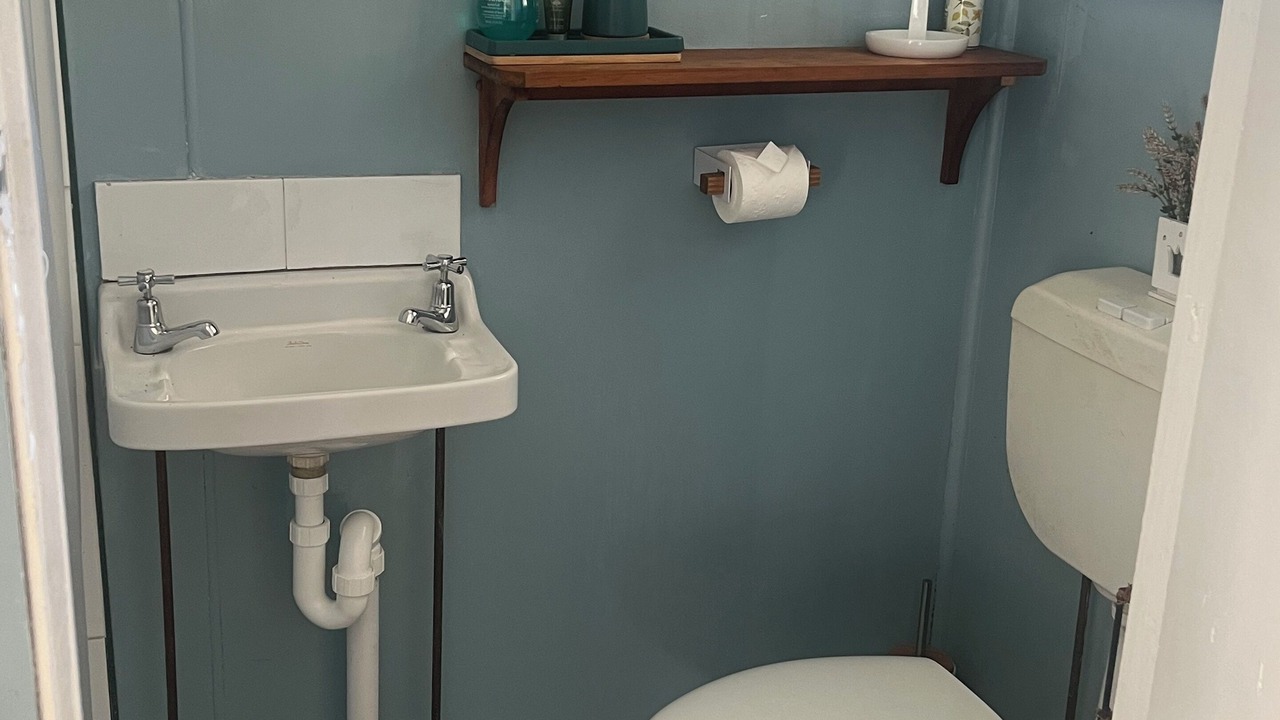 Photo of Bathroom in Mallanganee