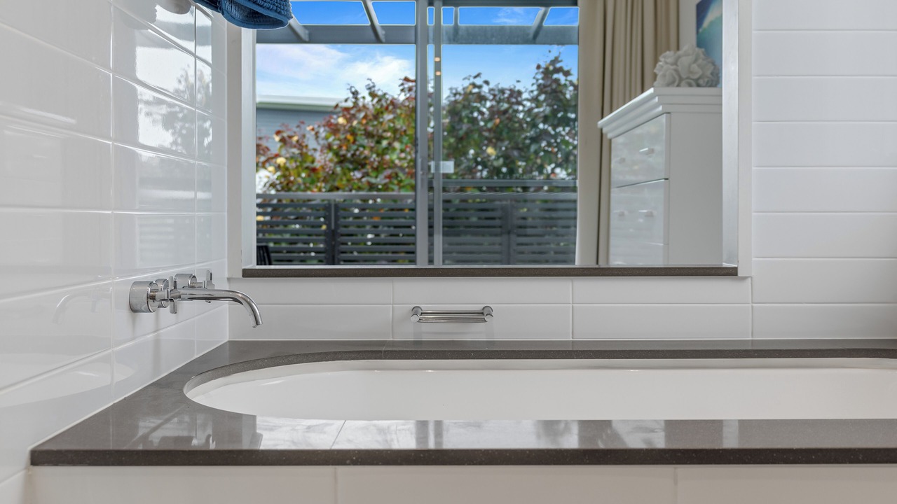 Photo of Bathroom in Magenta Shores
