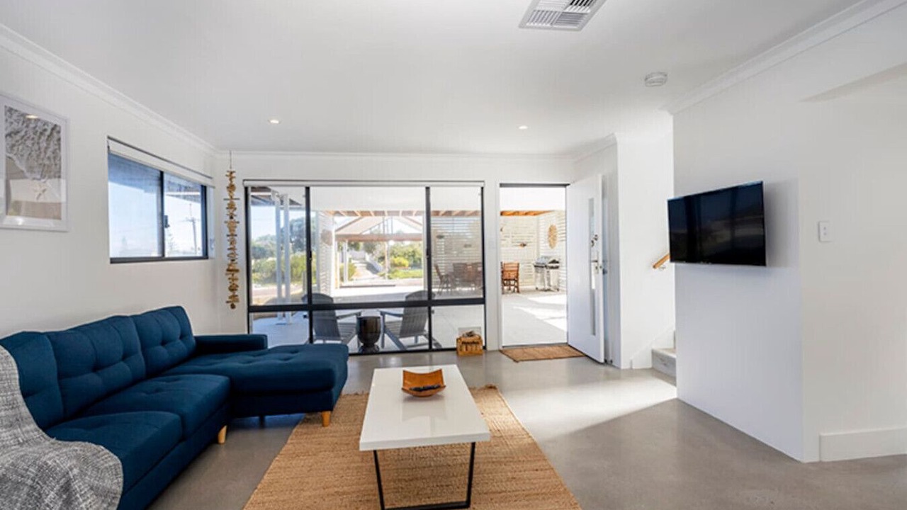 Photo of Livingroom in Ledge Point