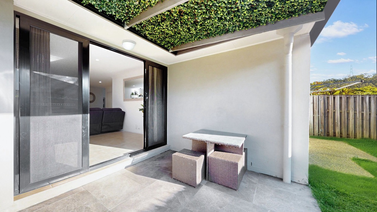 Photo of Patio Balcony in Pacific Pines