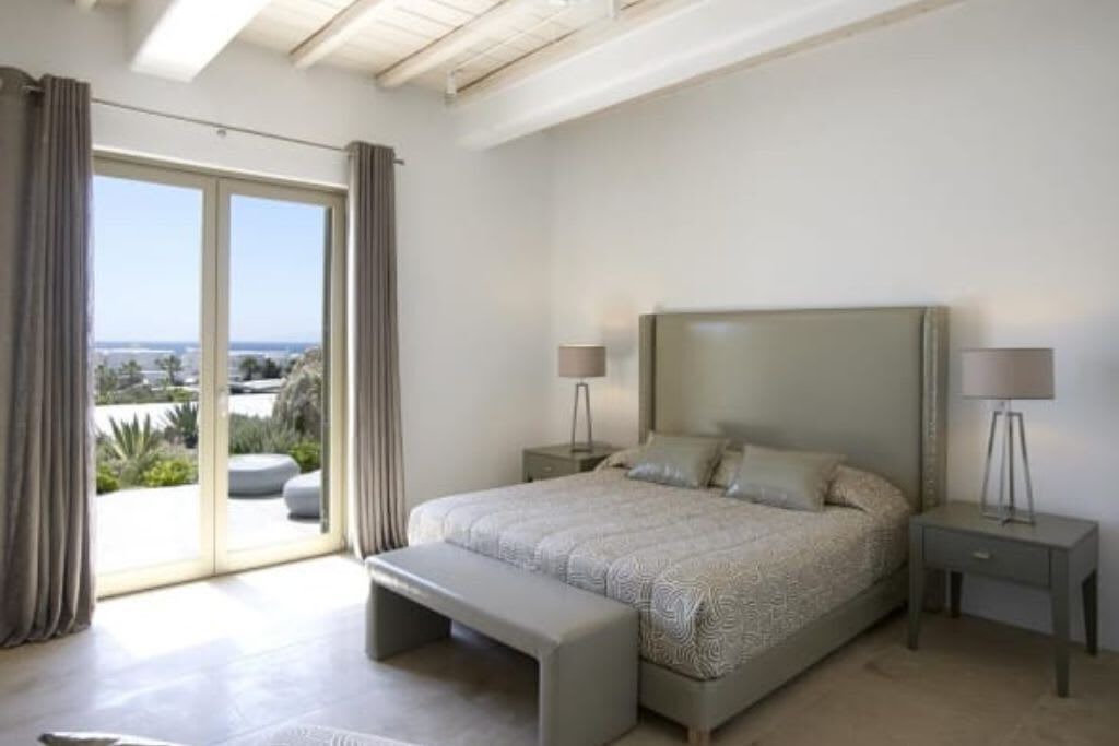 Photo of Bedroom in Platis Gialos