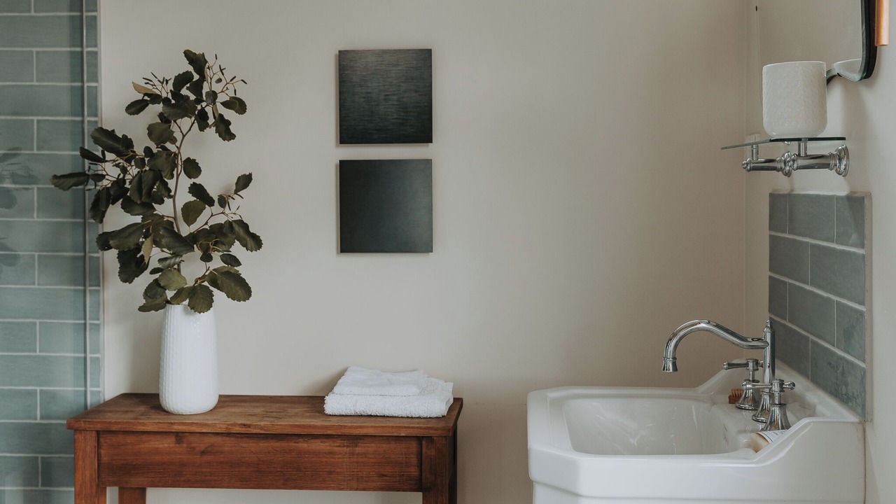 Photo of Bathroom in Glen Huon