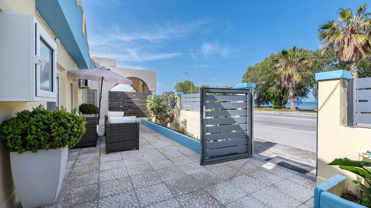 Photo of Patio Balcony in Lambi