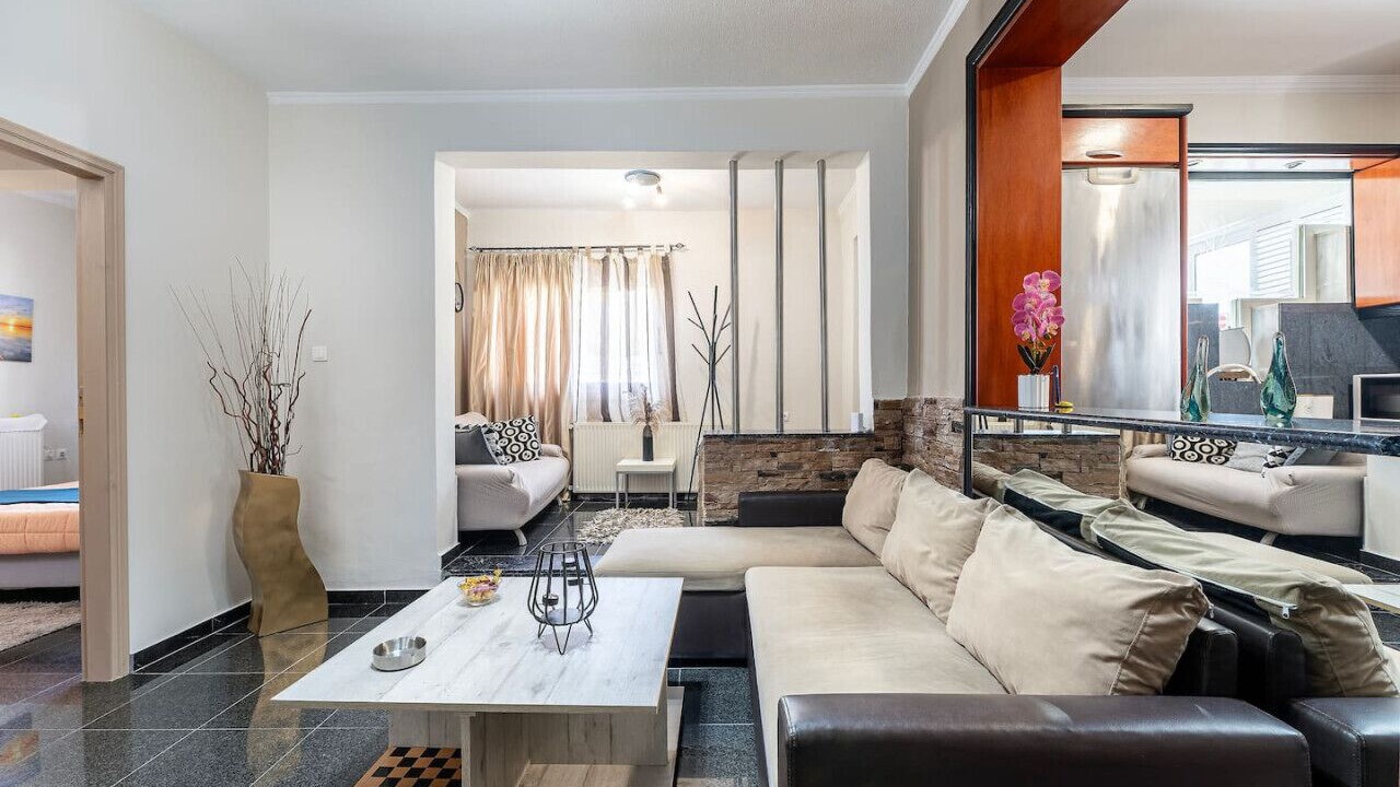Photo of Livingroom in Lambi