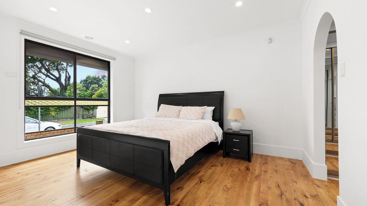 Photo of Bedroom in Sunshine