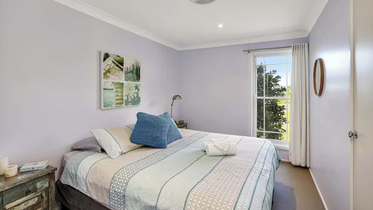 Photo of Bedroom in Mollymook Beach
