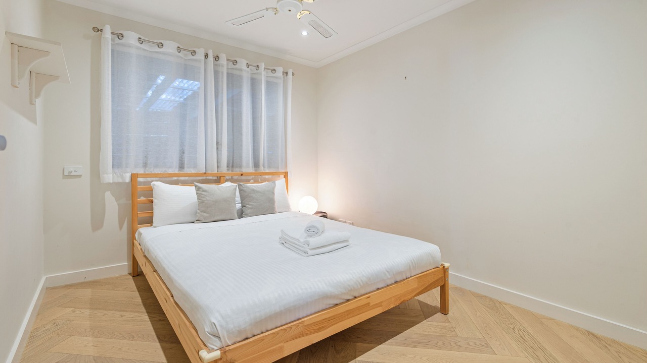 Photo of Bedroom in Park Orchards