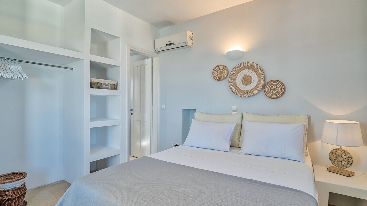Photo of Bedroom in Antiparos