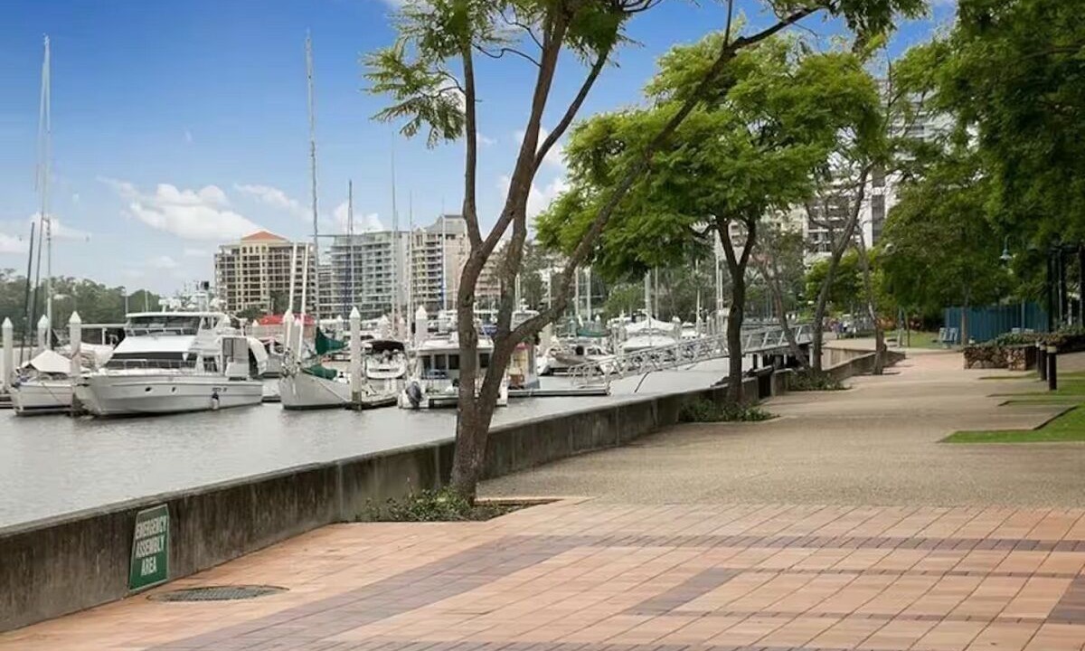 Photo of Others in Kangaroo Point