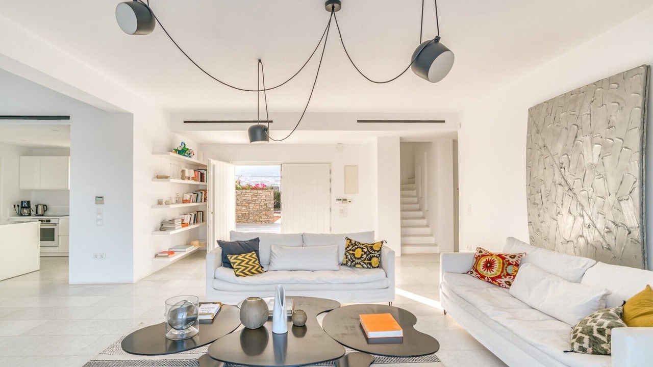 Photo of Livingroom in Chrissi Akti
