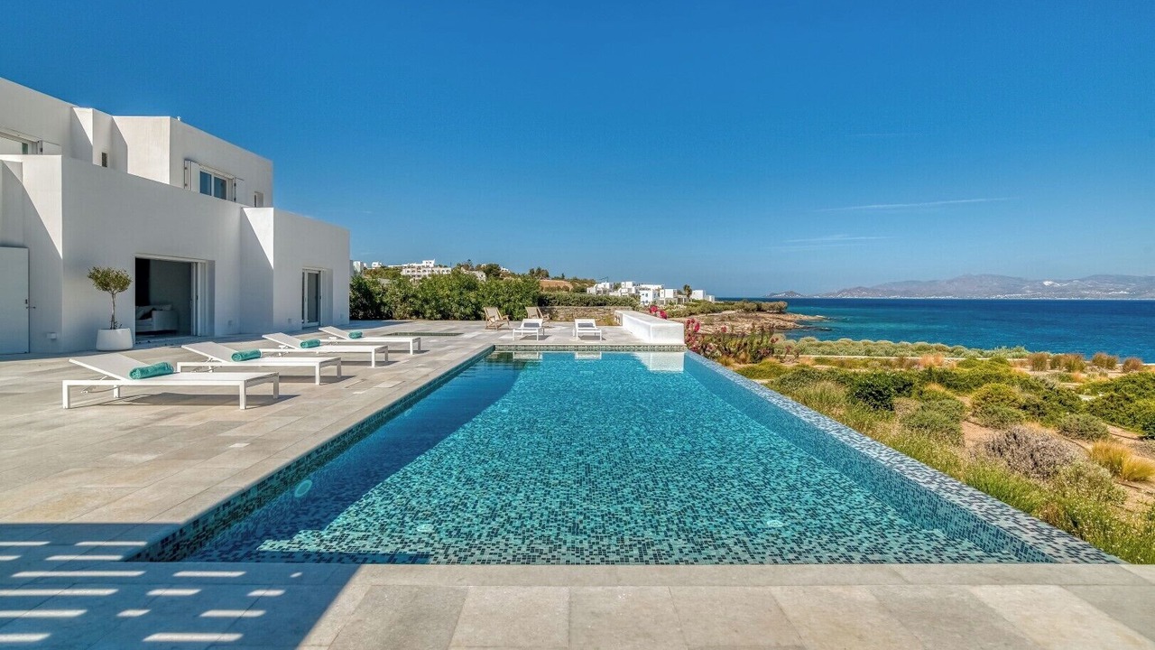 Photo of Outdoor in Chrissi Akti
