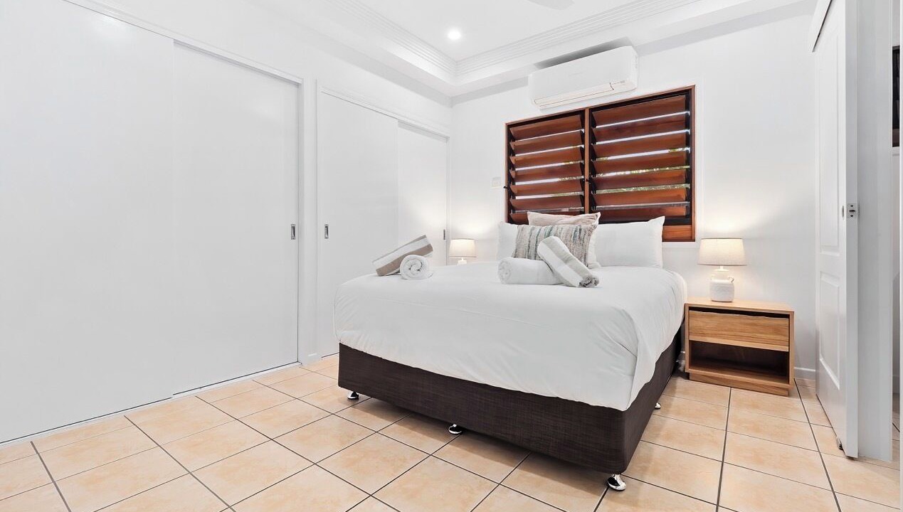 Photo of Bedroom in Clifton Beach