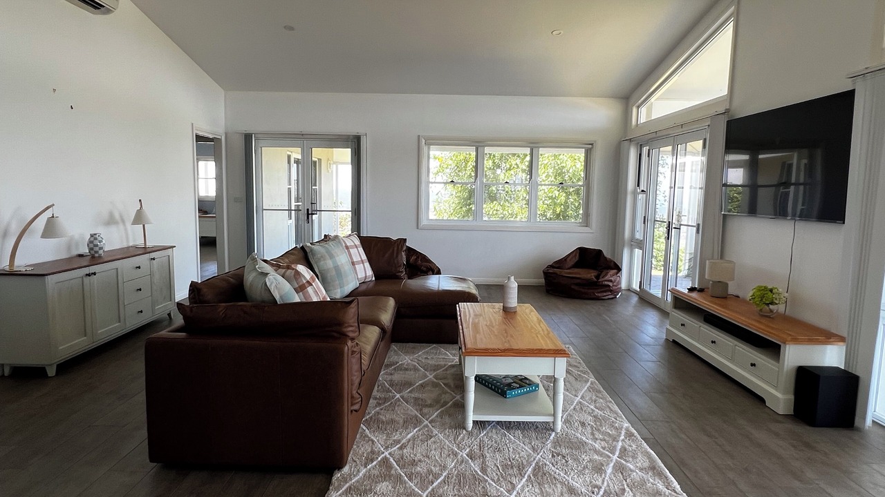 Photo of Livingroom in Webbers Creek