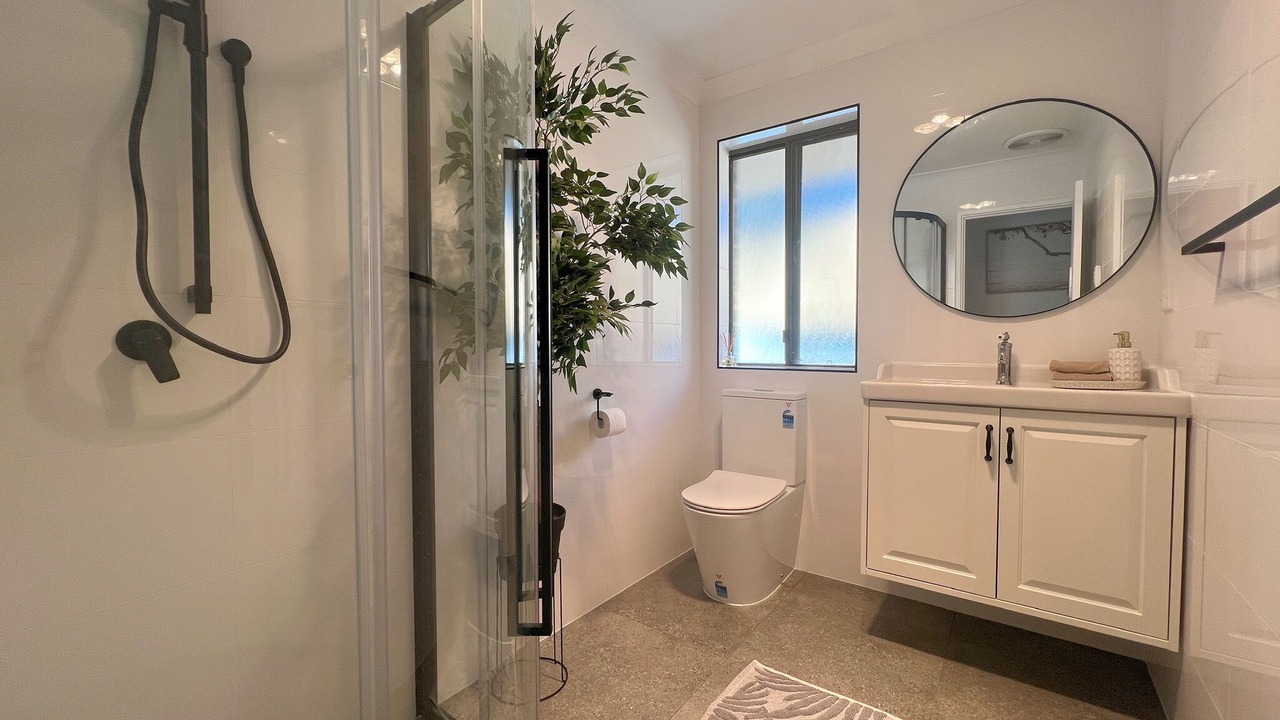 Photo of Bathroom in Cooloongup
