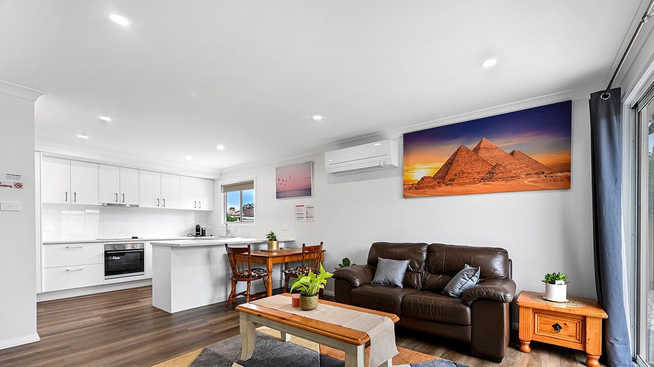 Photo of Livingroom in Orange East