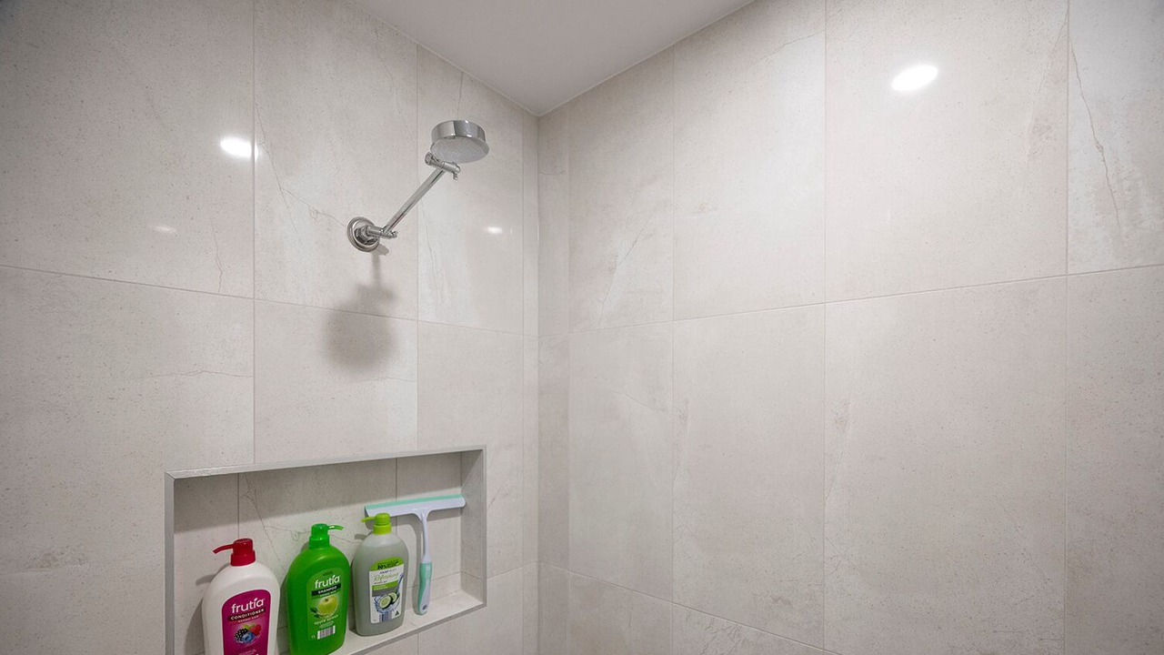 Photo of Bathroom in Orange East