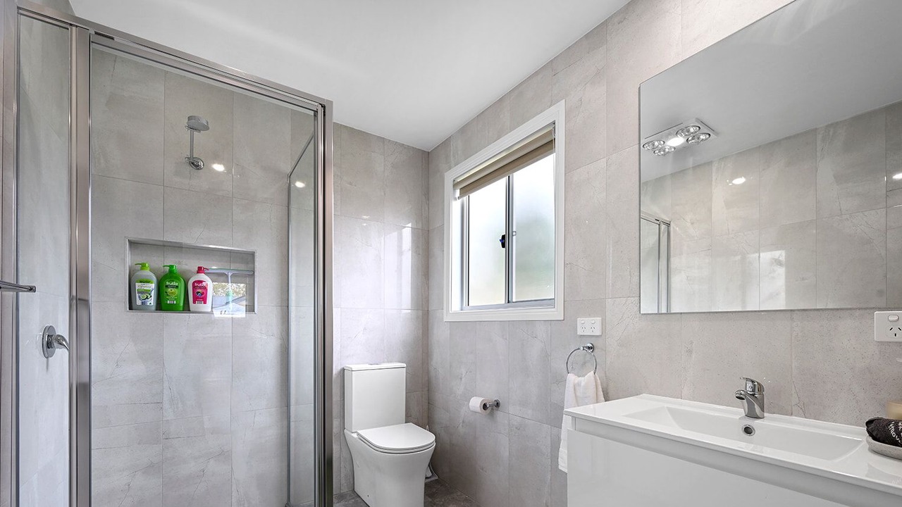 Photo of Bathroom in Orange East