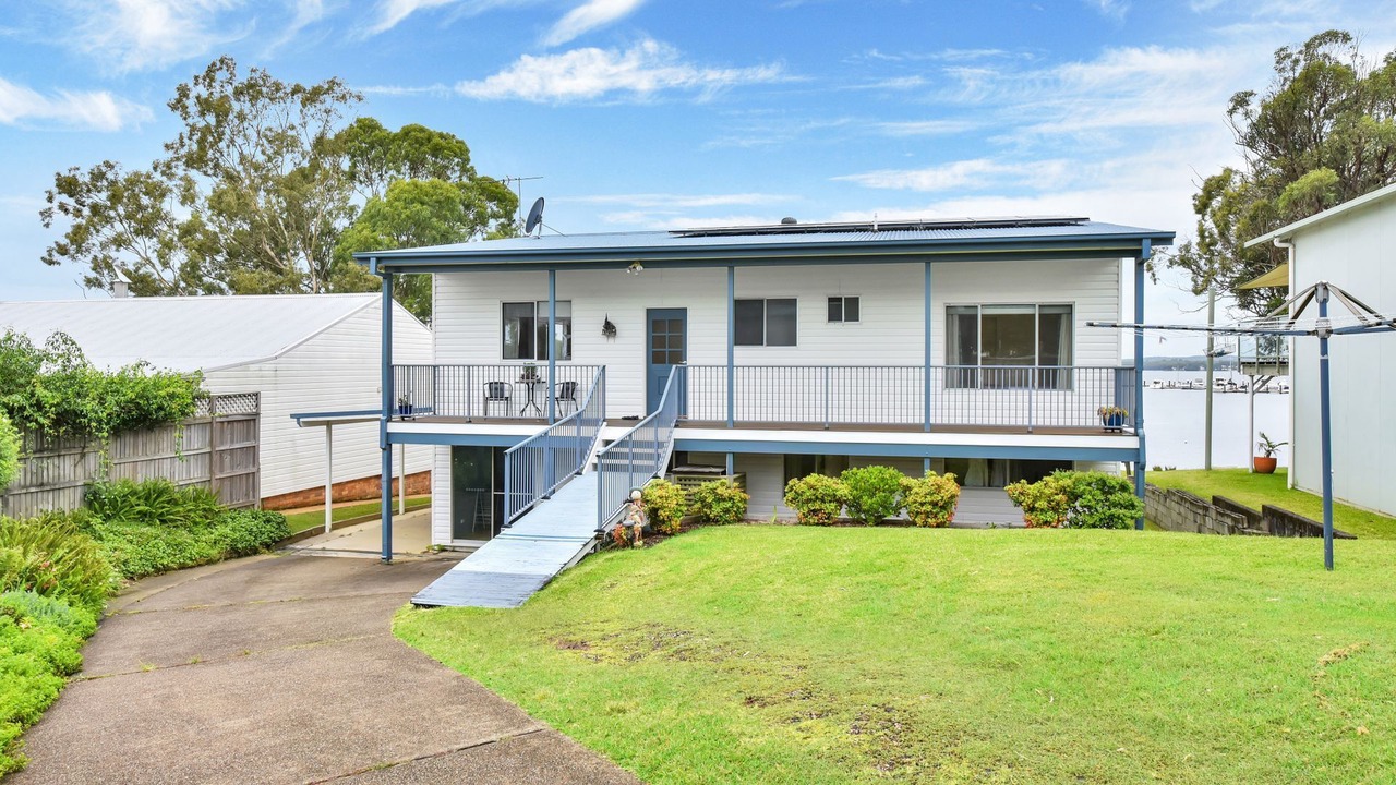 Photo of Outdoor in Lake Macquarie City Council