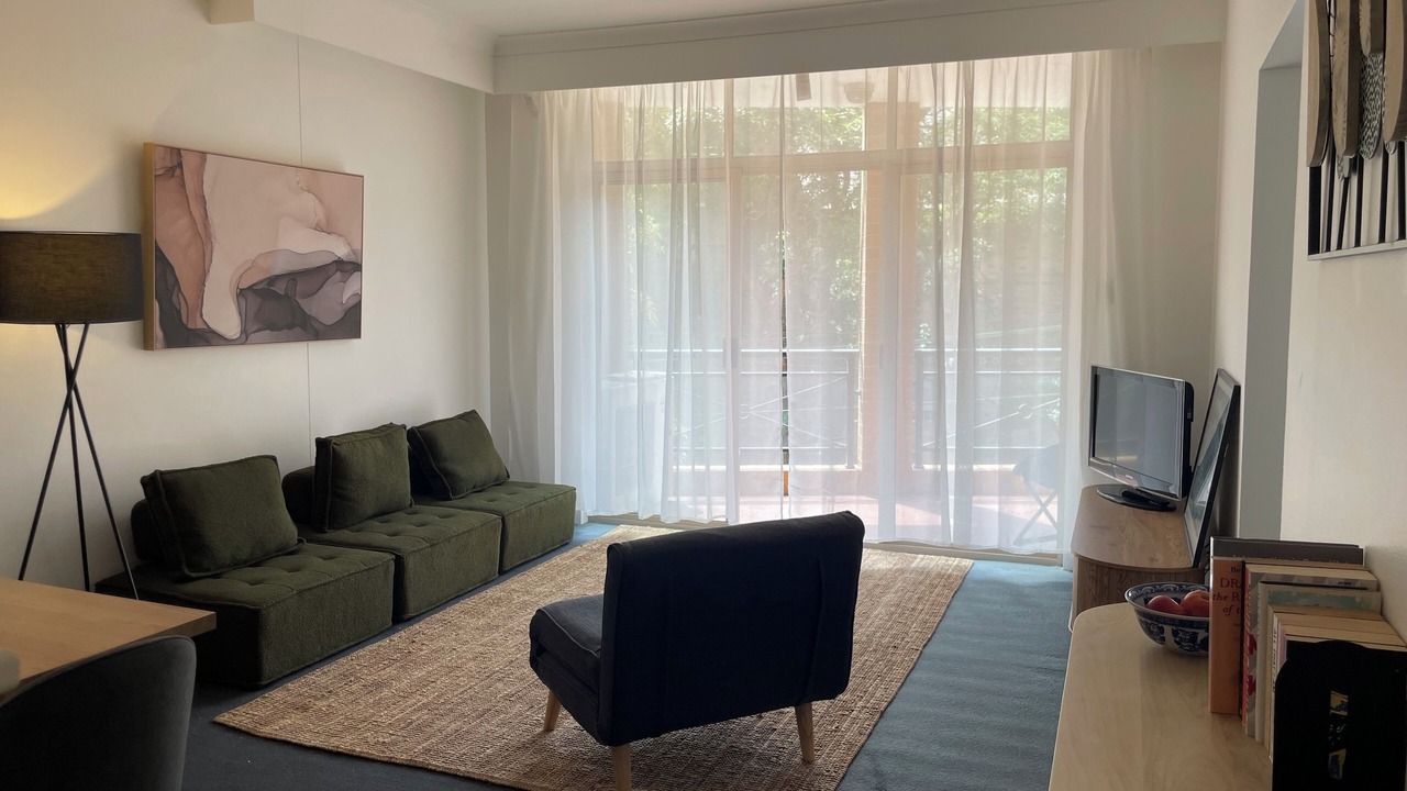 Photo of Livingroom in Camperdown