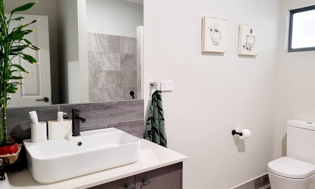 Photo of Bathroom in Djugun