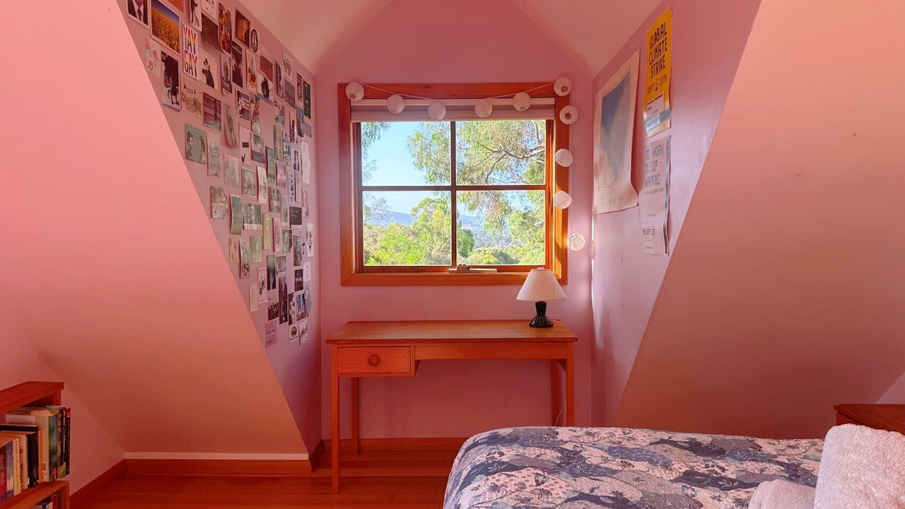Photo of Bedroom in Lower Snug
