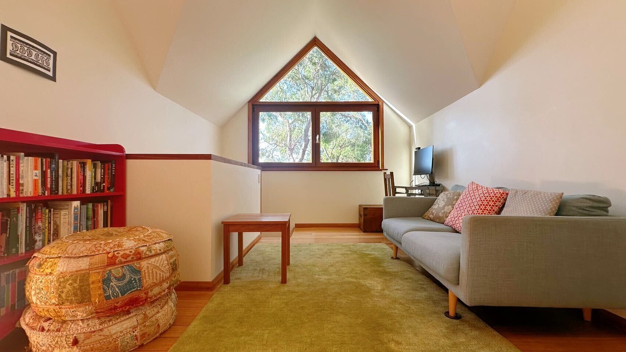 Photo of Livingroom in Lower Snug