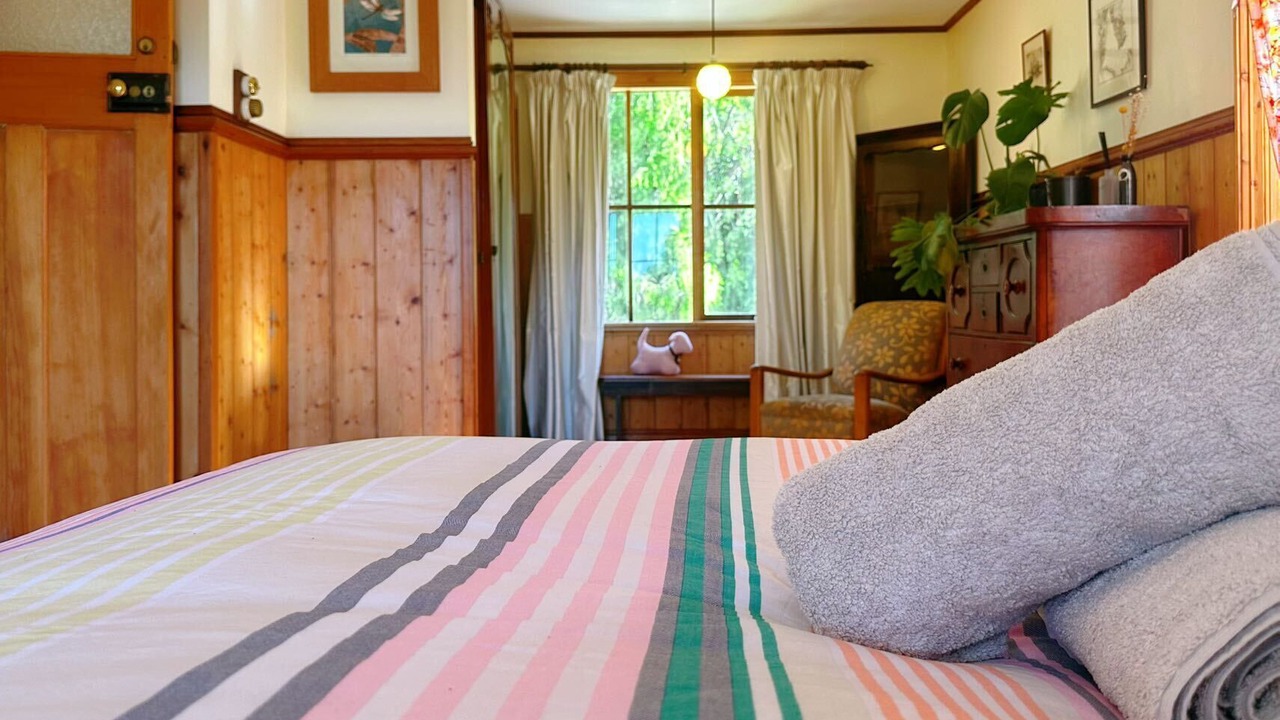 Photo of Bedroom in Lower Snug