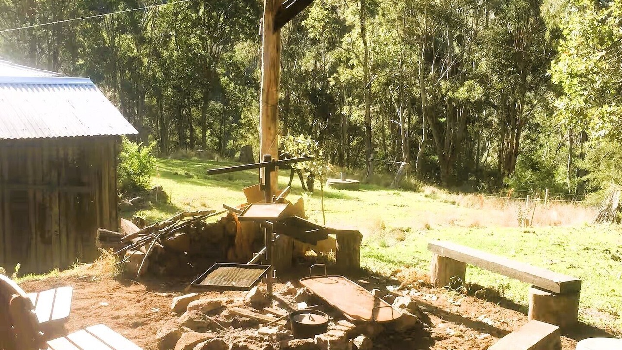 Photo of Outdoor in The Head