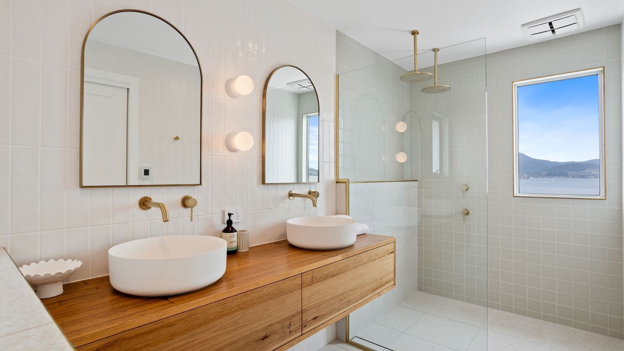 Photo of Bathroom in Tranmere