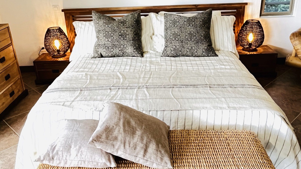 Photo of Bedroom in Huahine