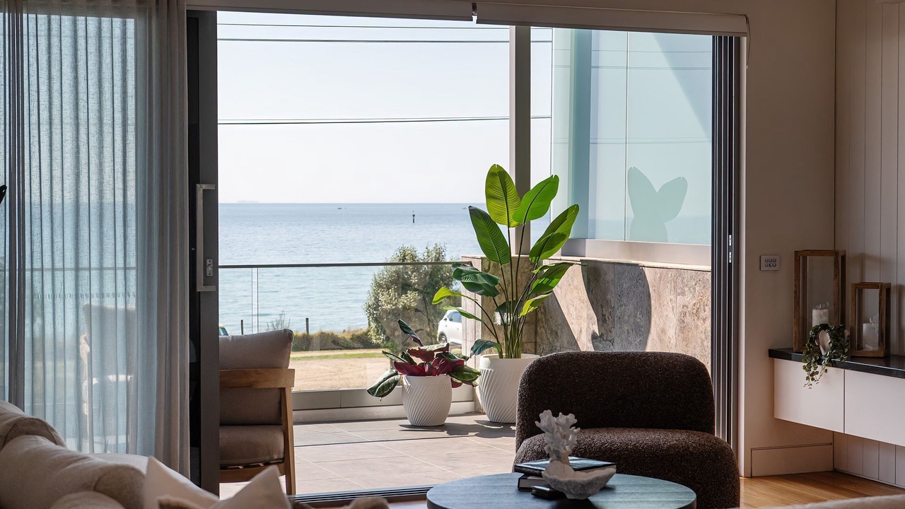 Photo of Livingroom in Safety Beach