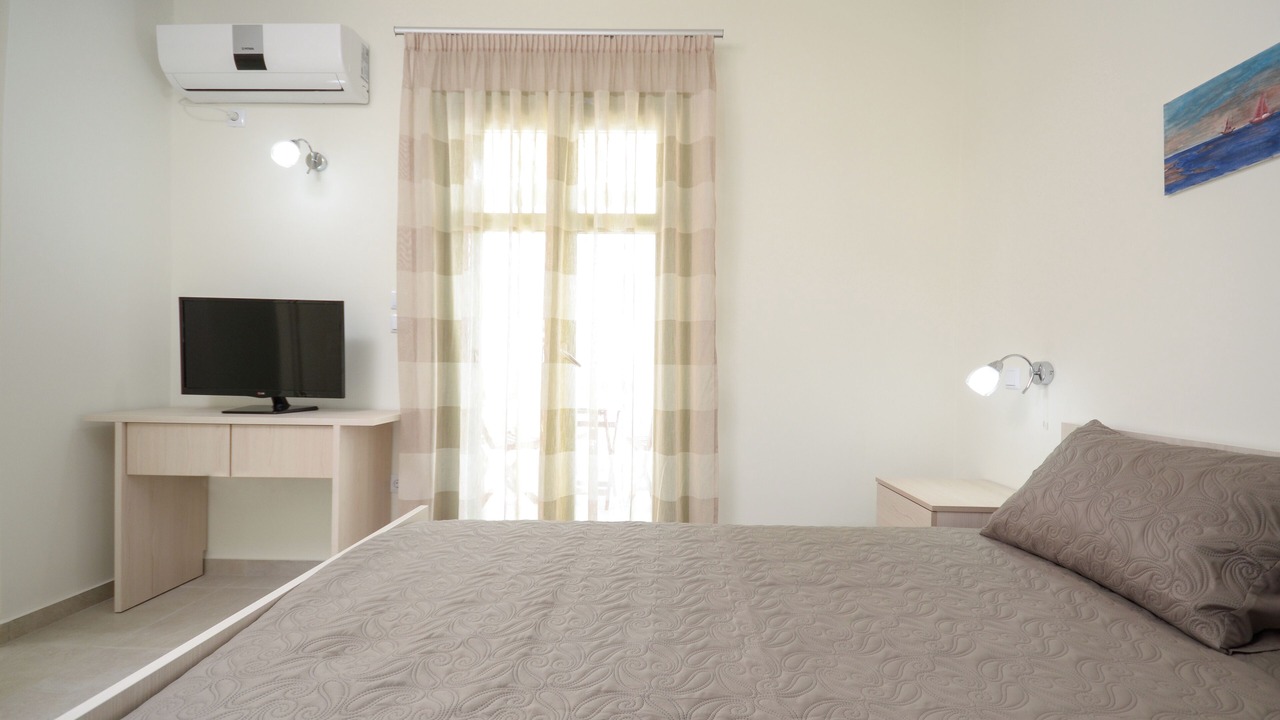 Photo of Bedroom in Mikri Vigla