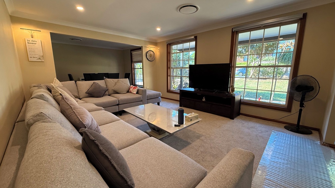 Photo of Livingroom in Cranebrook