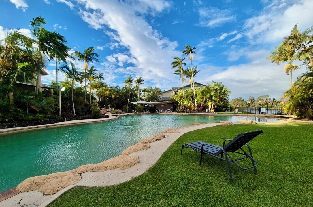 Photo of Outdoor in Mermaid Waters