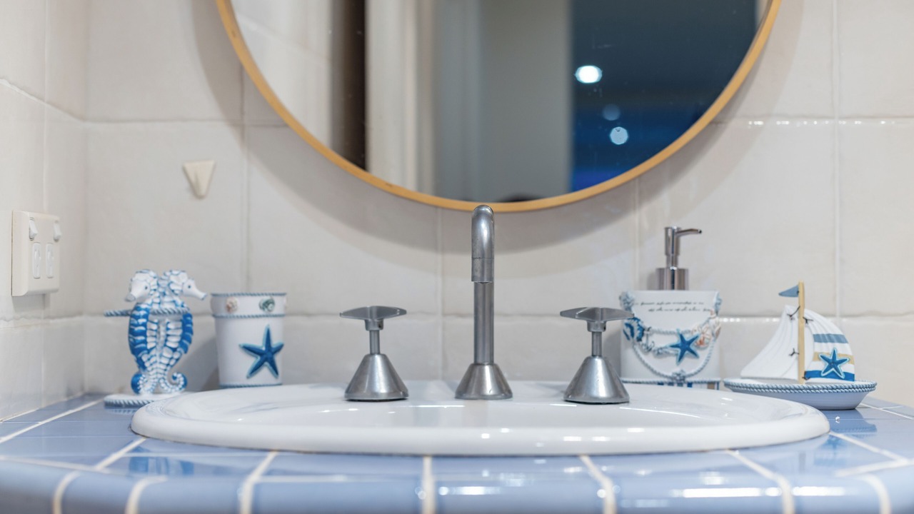Photo of Bathroom in McMahons Point