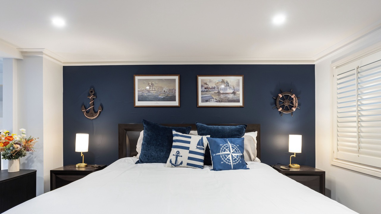 Photo of Bedroom in McMahons Point