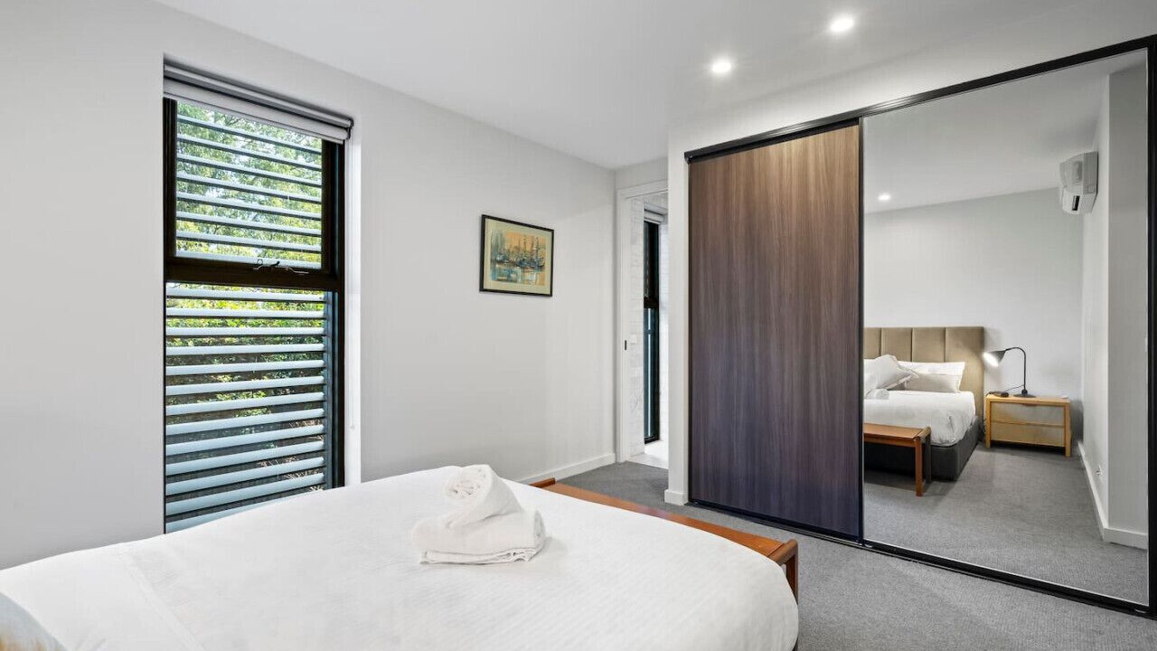 Photo of Bedroom in Caulfield North