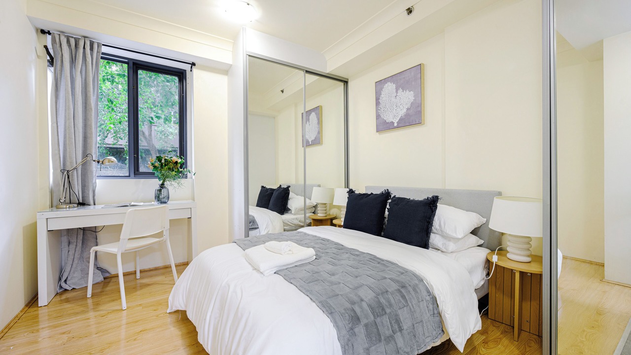 Photo of Bedroom in Chinatown